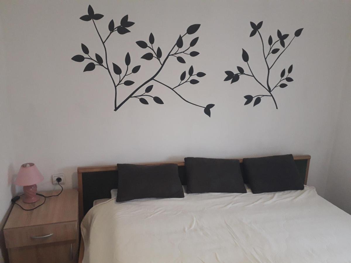 Apartment Noletov Vidikovac Vrdnik Bagian luar foto